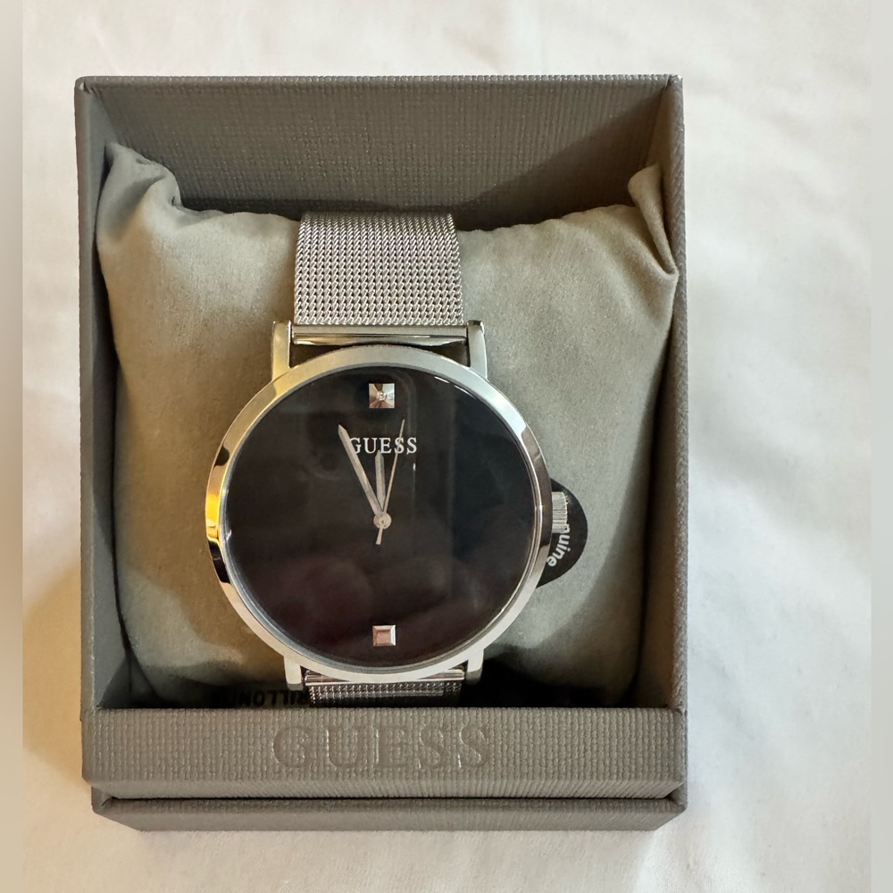 GUESS SUPERNOVA  Men’s Watch with Black Dial and diamonds